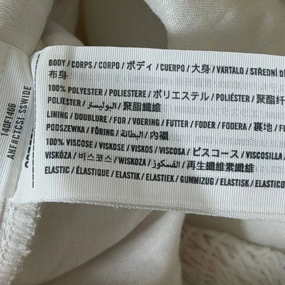 Abercrombie & Fitch approximate measurements